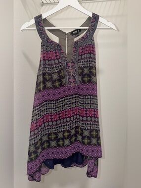 Allen B. By Allen Schwartz Gray and Pink Patterned Sleeveless Camisole
